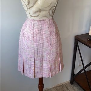 Pink and white tweed pleated skirt